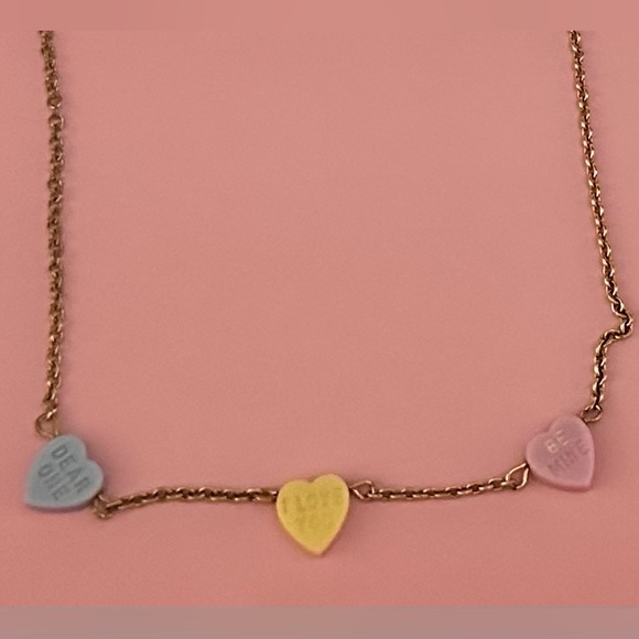 Avon Jewelry - VTG AVON CONVERSATION HEARTS NECKLACE VALENTINES DAY! RARE. 15” from tip to tip
